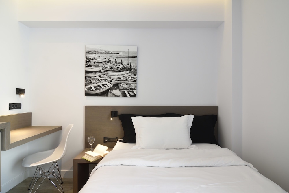 Poseidon Athens Hotel 18