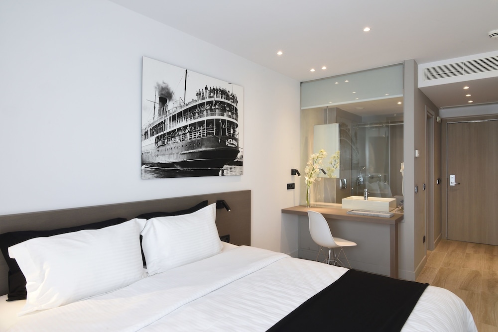 Poseidon Athens Hotel 8