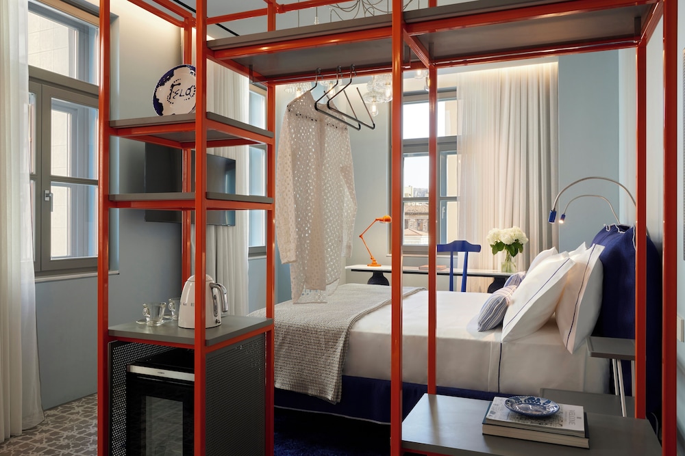 Fresh Hotel 22