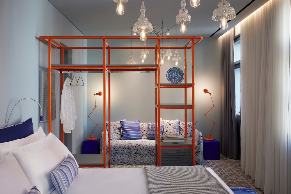 Fresh Hotel 24