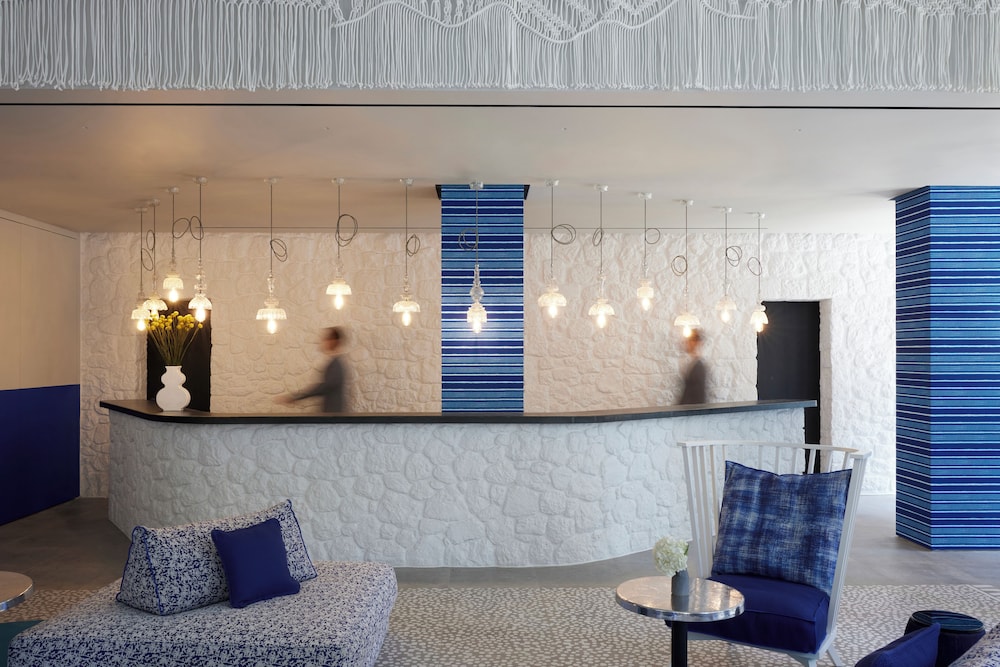Fresh Hotel 3