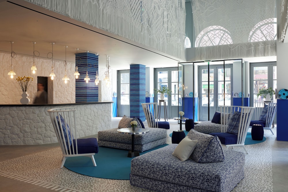 Fresh Hotel 2