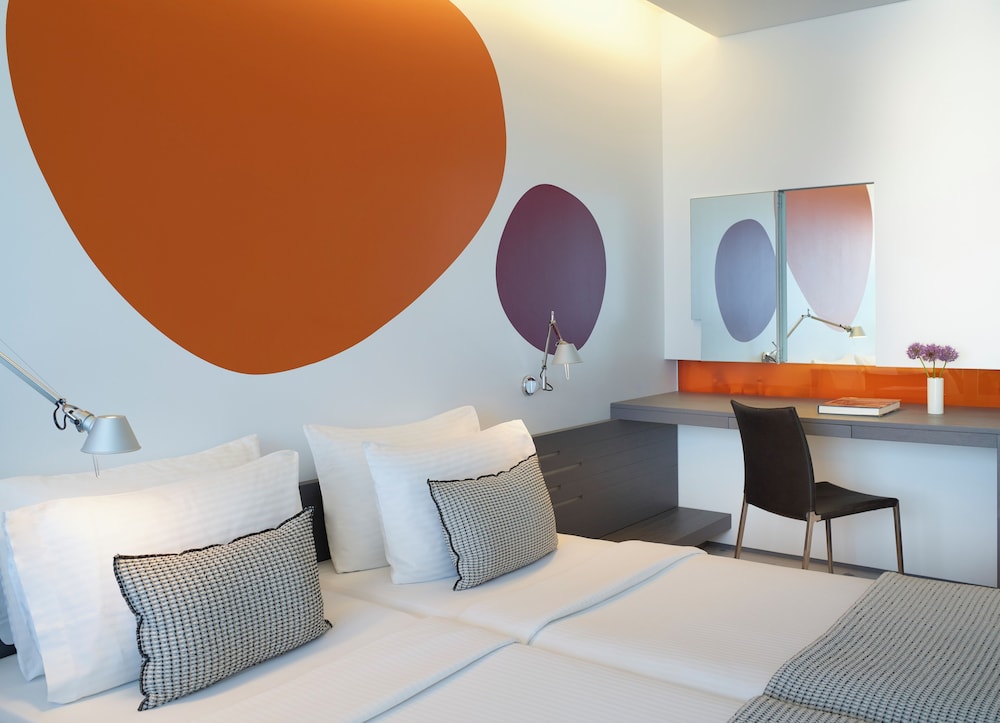 Fresh Hotel 15