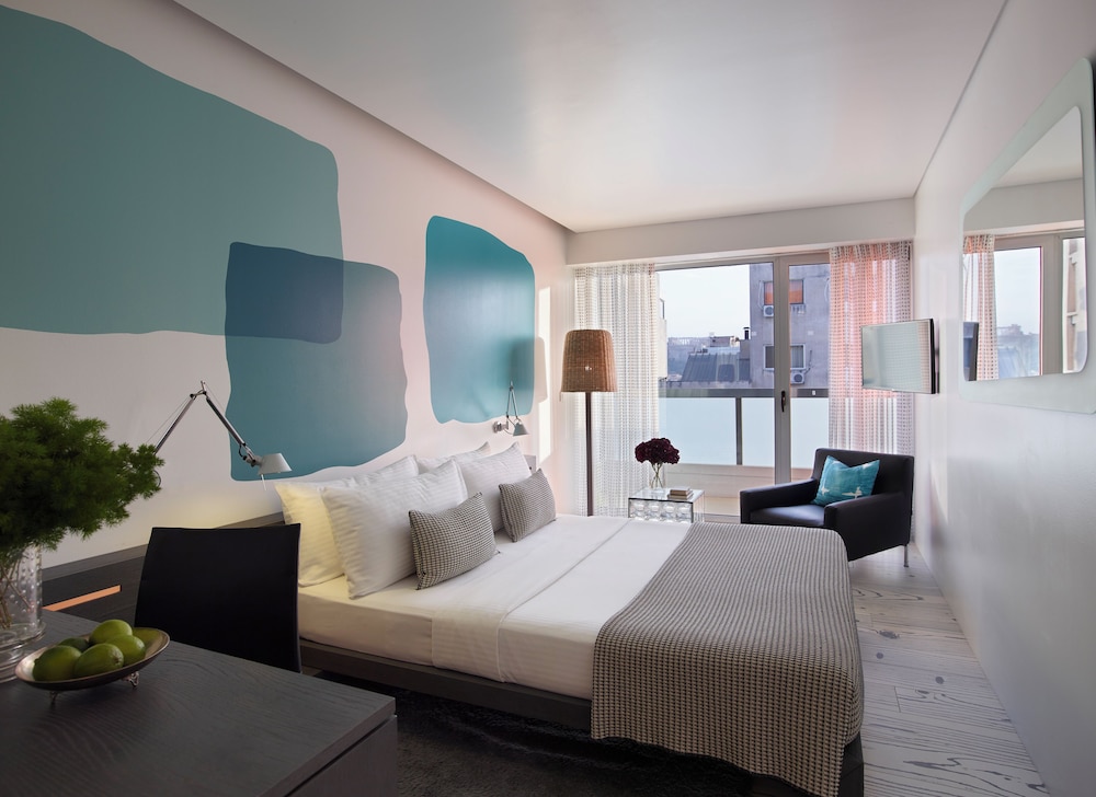 Fresh Hotel 14