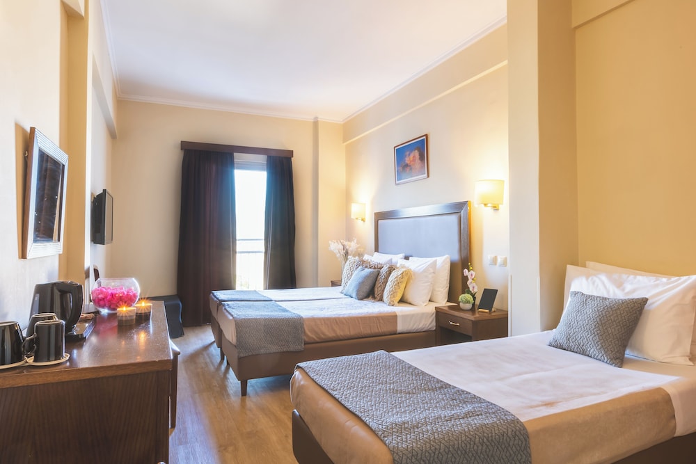 Marina Athens Hotel 22