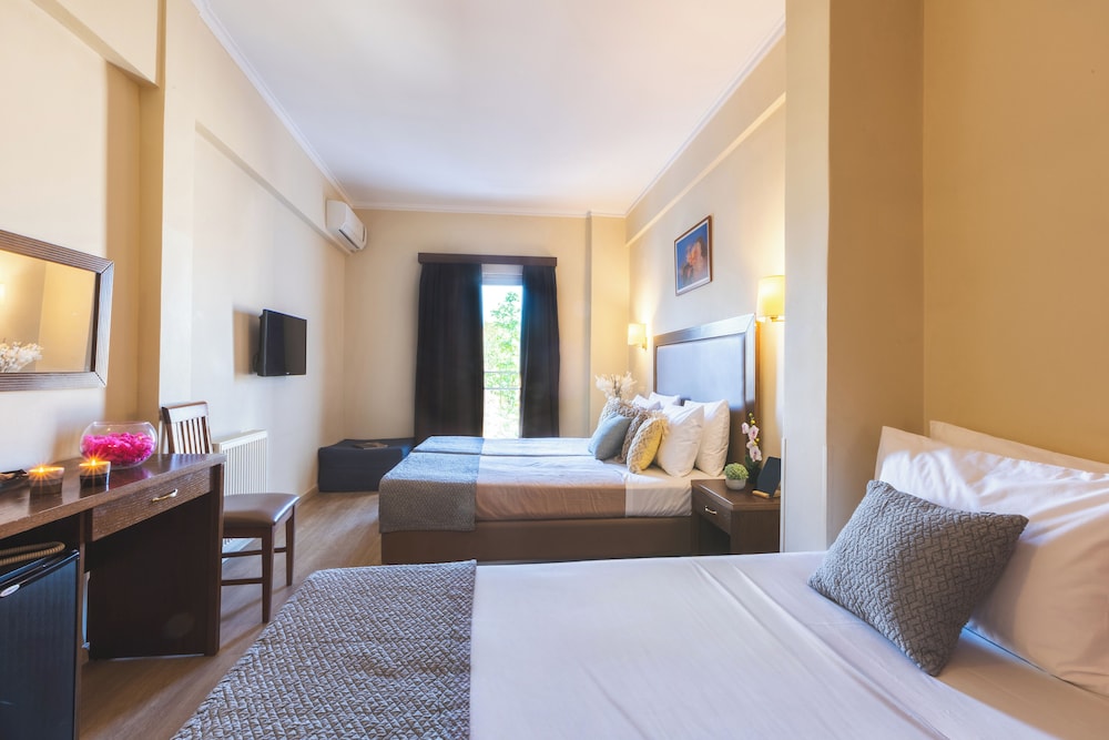 Marina Athens Hotel 23