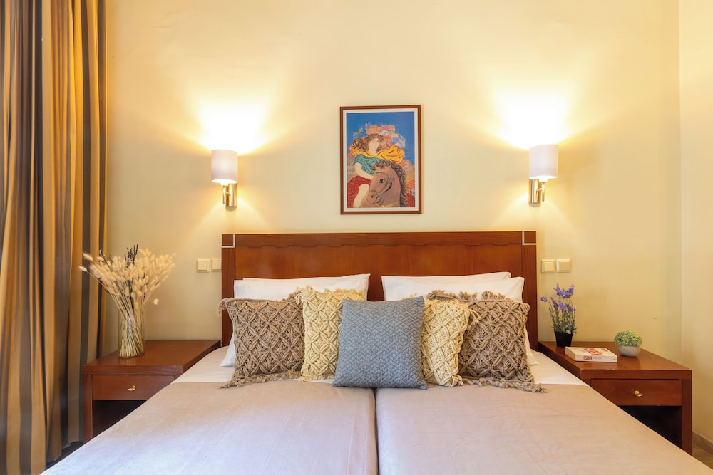 Marina Athens Hotel 14