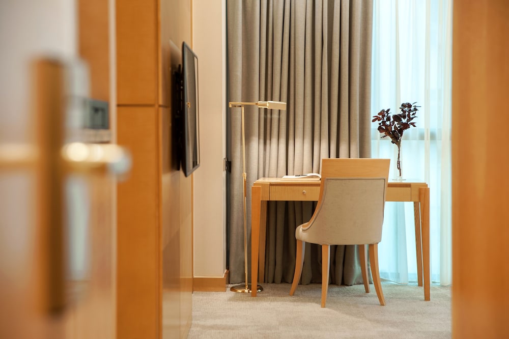 Meliá Athens 18