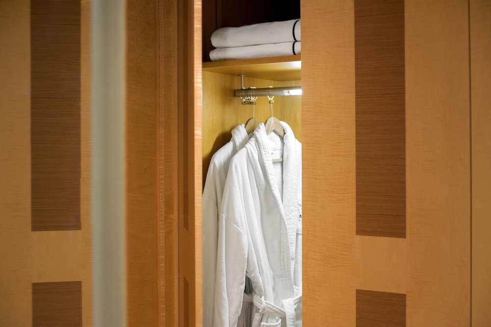 Meliá Athens 23