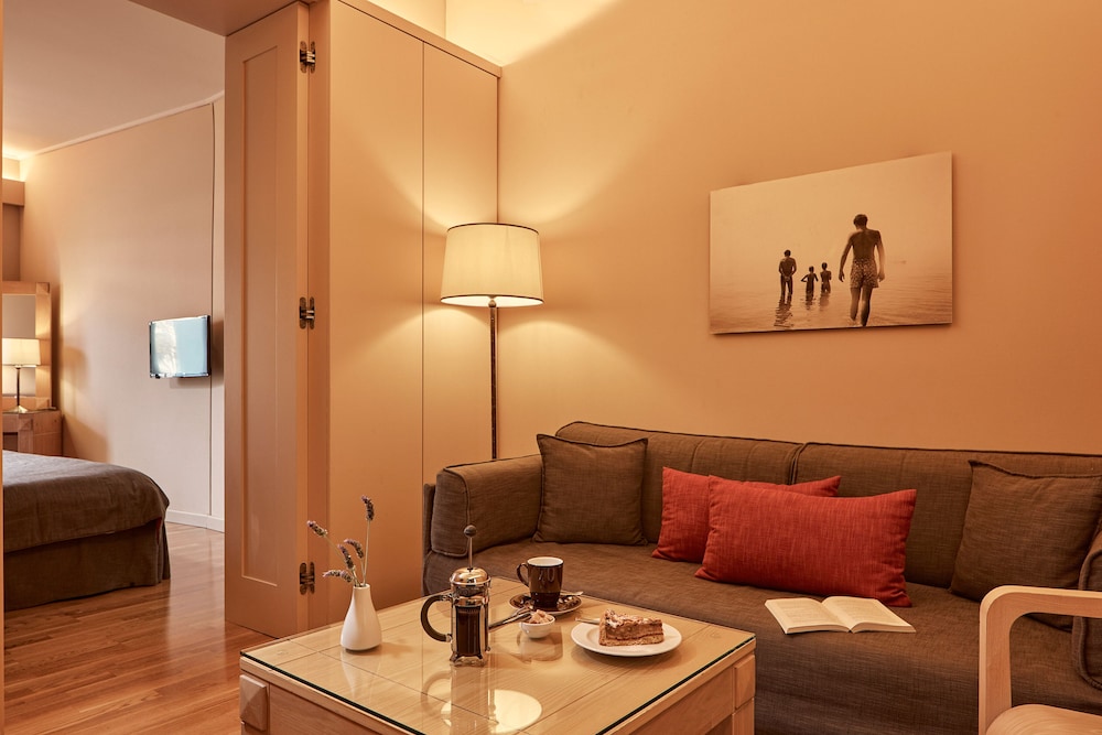 Herodion Hotel 17