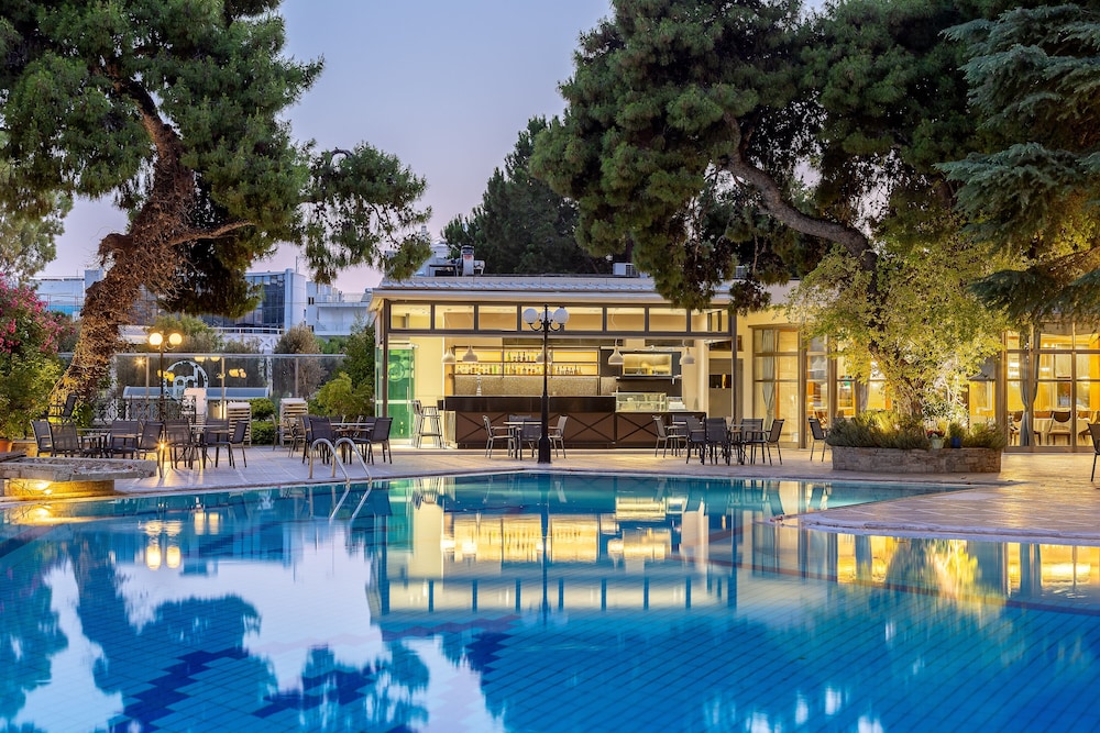 Oasis Hotel Apartments 21