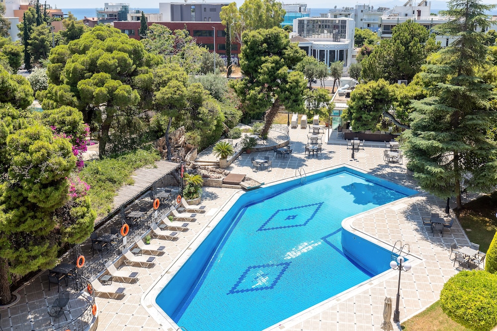 Oasis Hotel Apartments 17