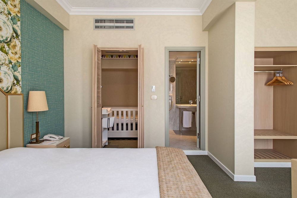 Stratos Hotel Athens, Vassilicos House of Hospitality 21