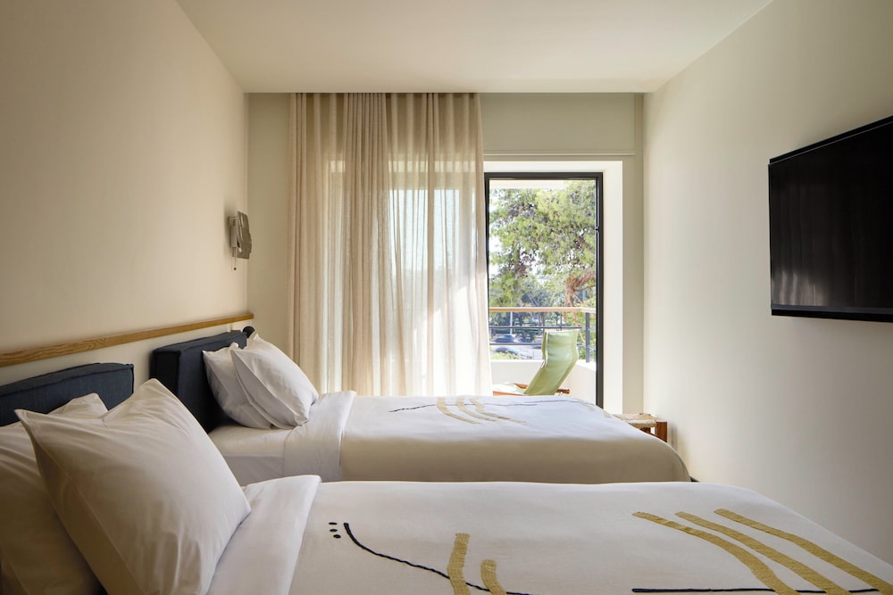 Ace Hotel & Swim Club Athens 20