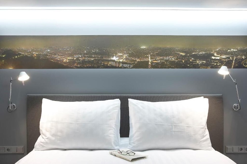 Periscope Hotel 20