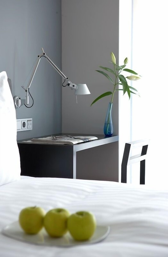 Periscope Hotel 15