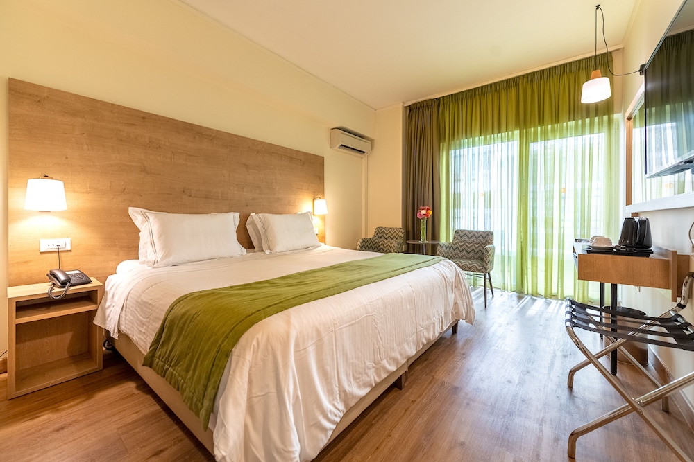 Polis Grand 24