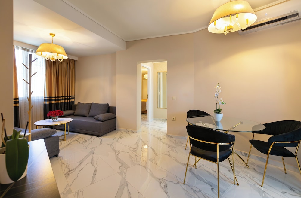 Ilisia Hotel 21