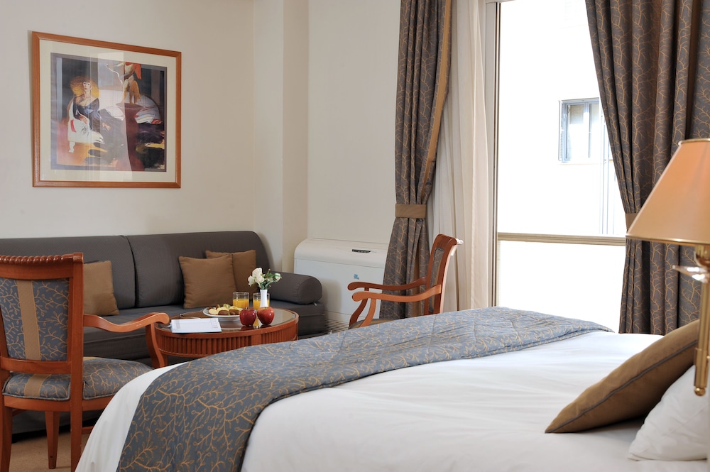 Athens Atrium Hotel & Suites 15
