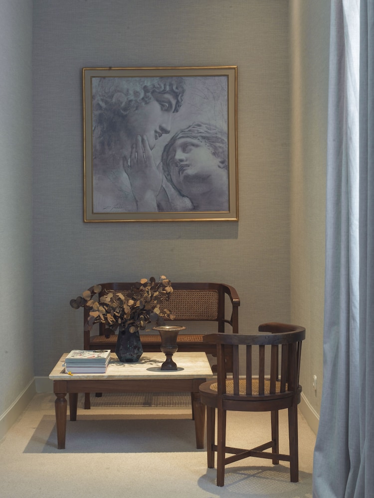 The Kefalari Suites 11