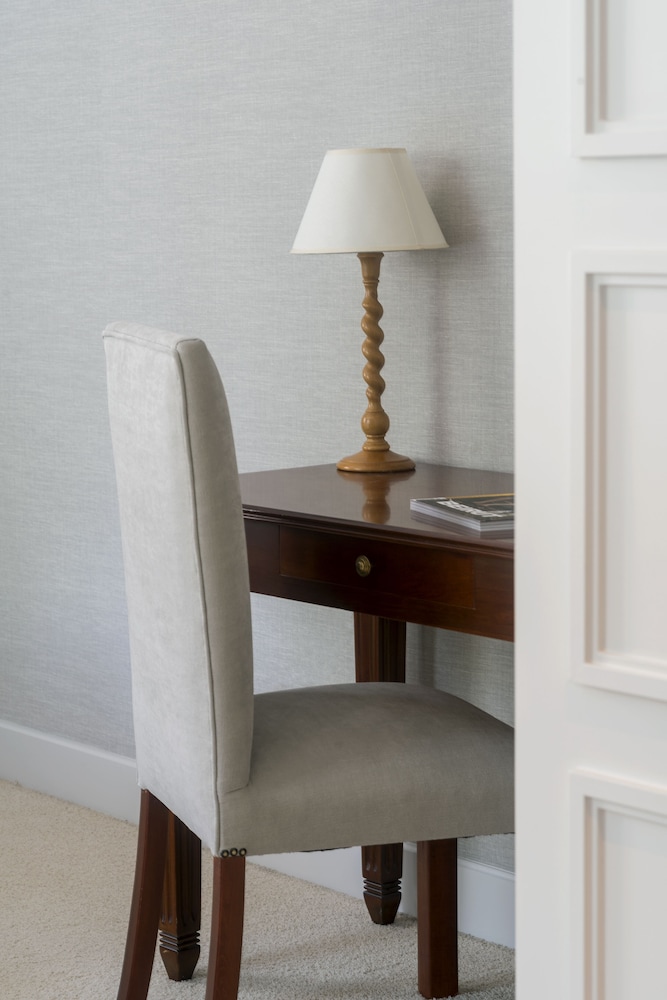 The Kefalari Suites 8