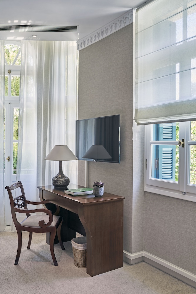 The Kefalari Suites 18