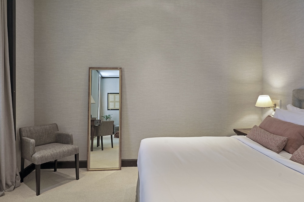 The Kefalari Suites 10
