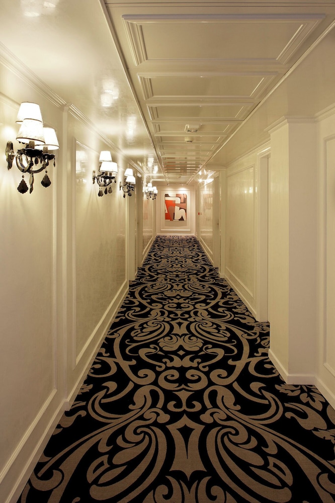 Theoxenia Palace Hotel 4