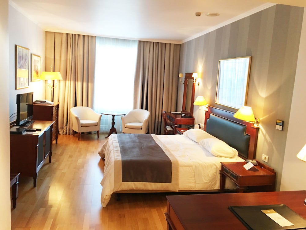 Theoxenia Palace Hotel 16