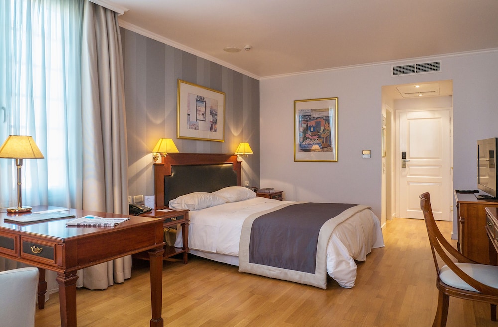 Theoxenia Palace Hotel 20