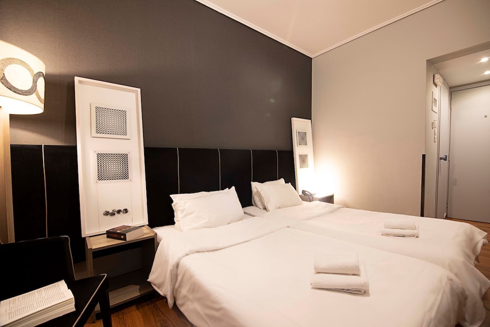 Galaxy Hotel Athens 10