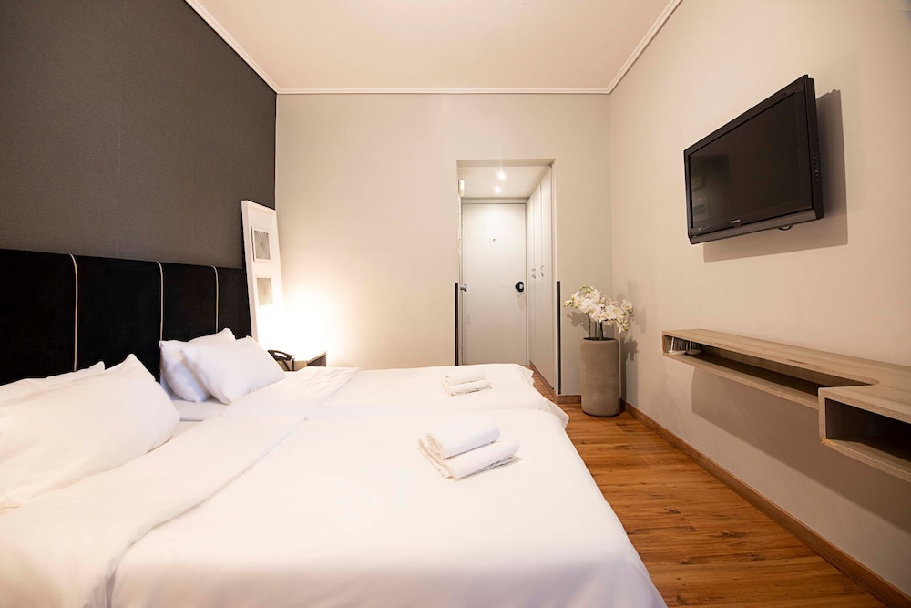 Galaxy Hotel Athens 9