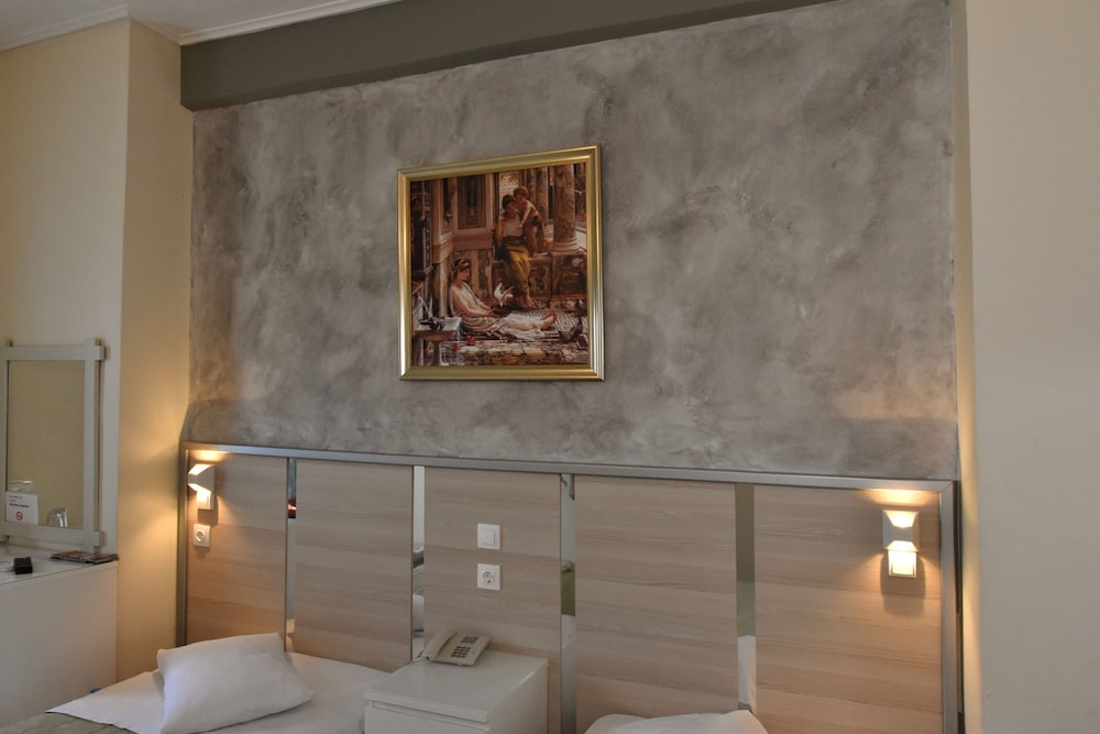 Socrates Hotel 6