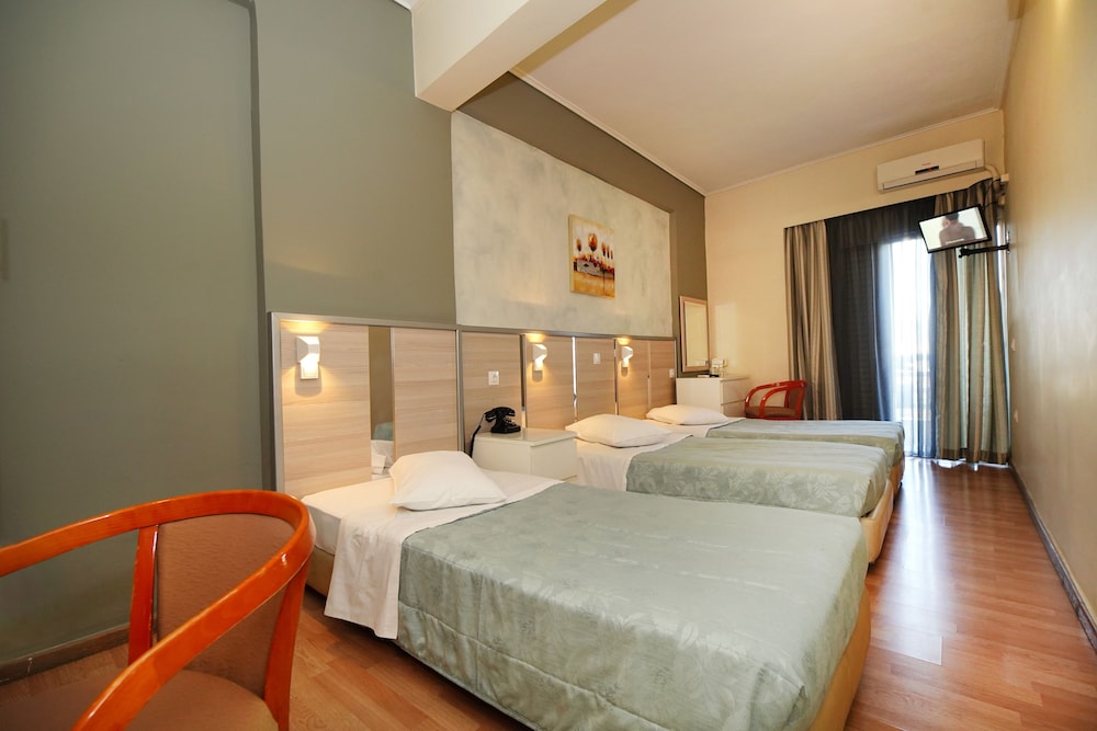 Socrates Hotel 19