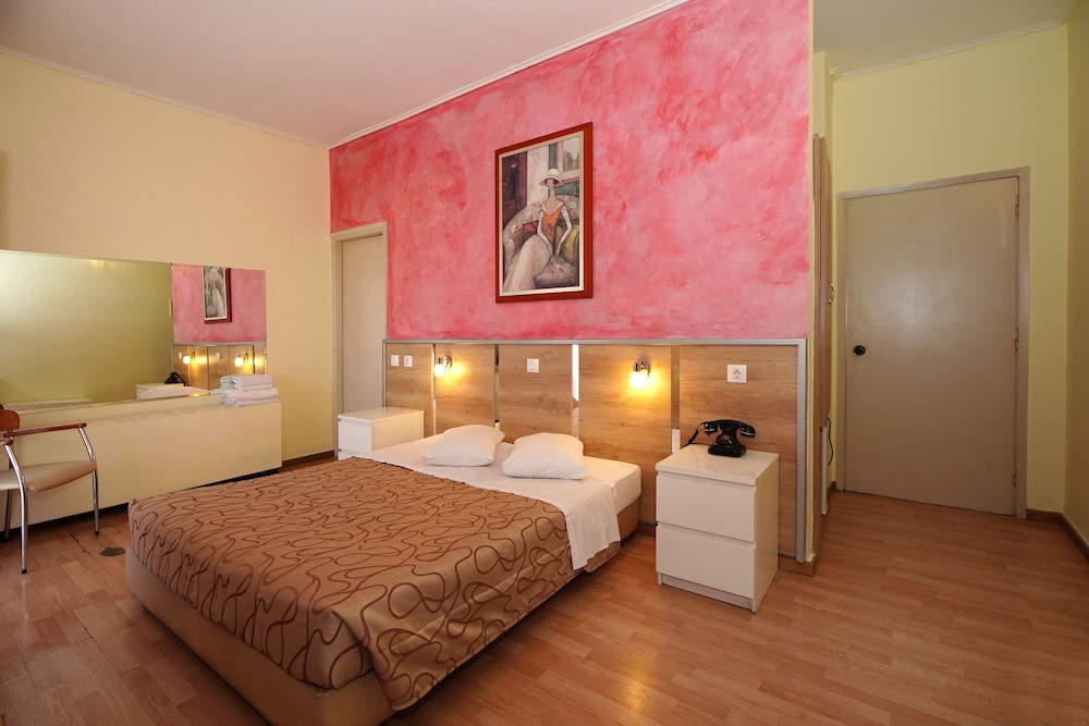 Socrates Hotel 10