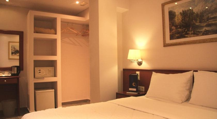 Piraeus City Hotel 2