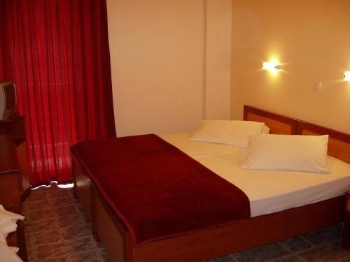 Hotel Faros 2