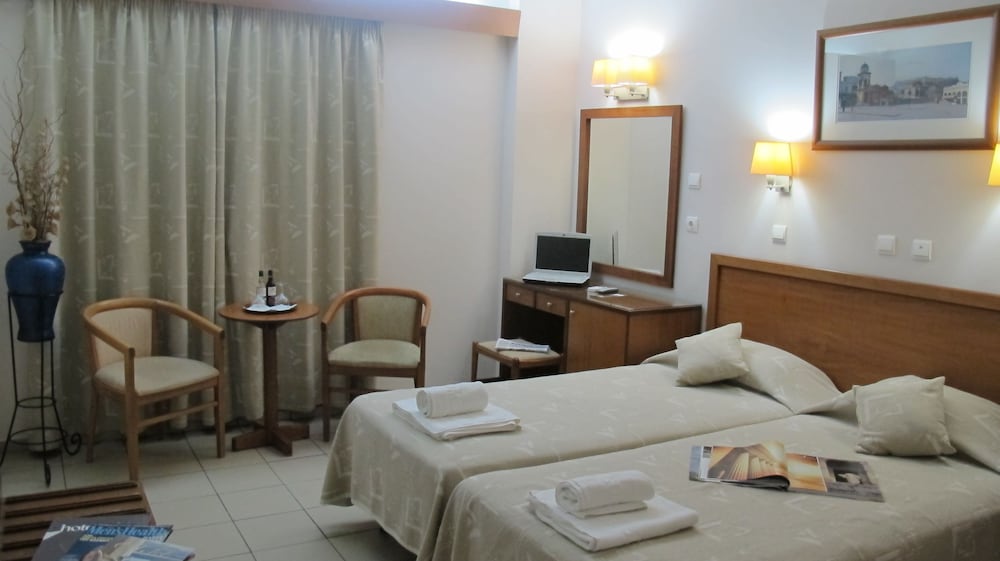 Solomou Hotel 9