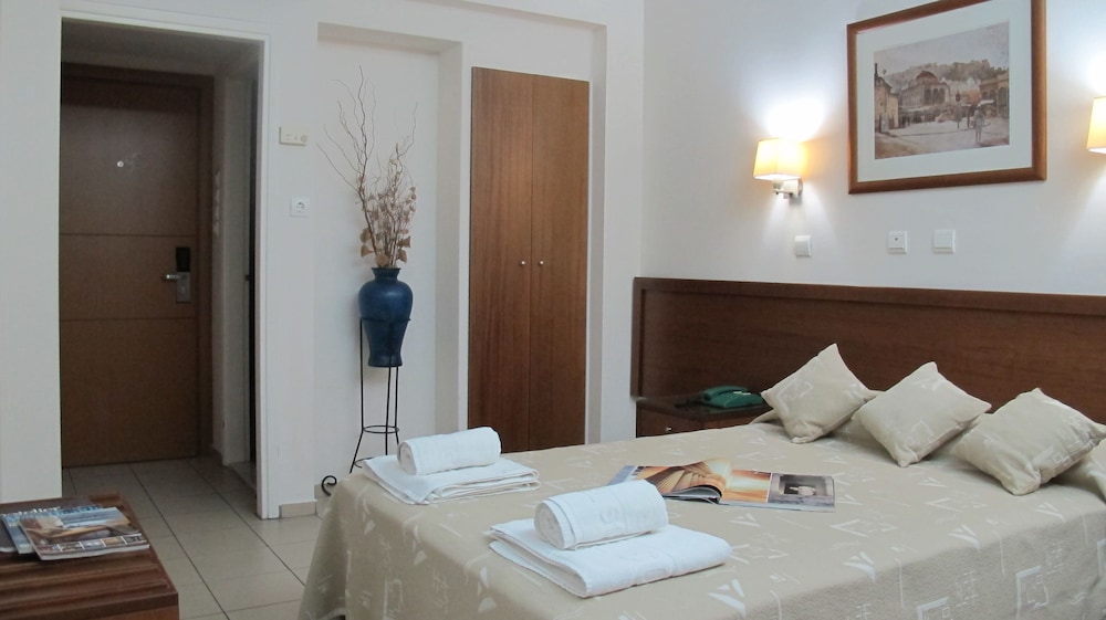 Solomou Hotel 1
