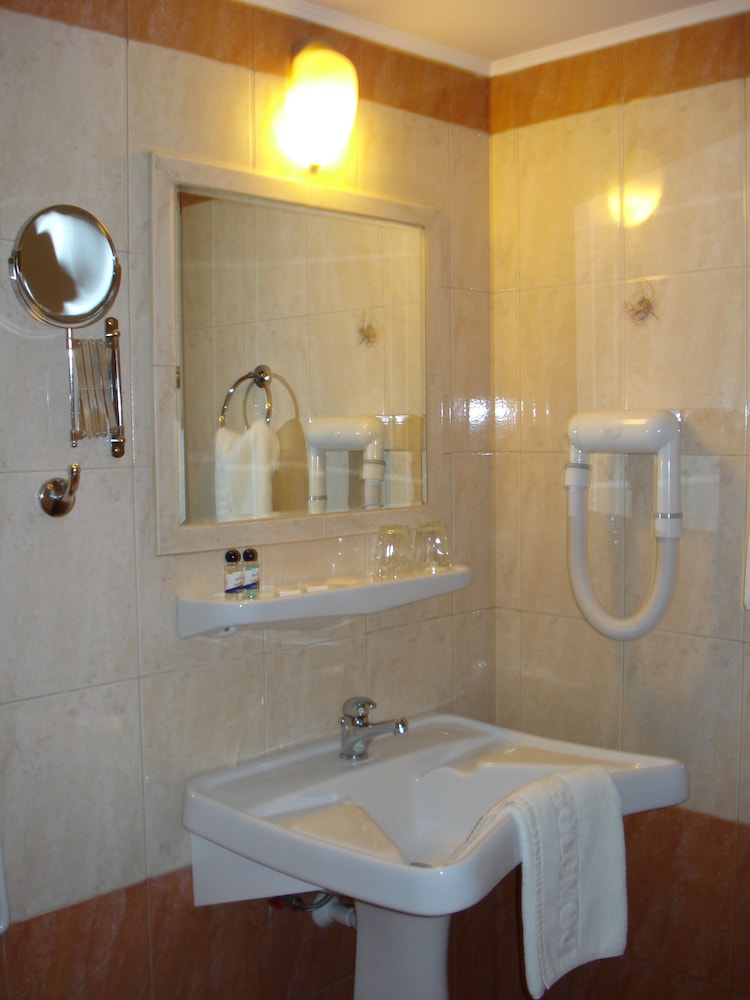 Solomou Hotel 13