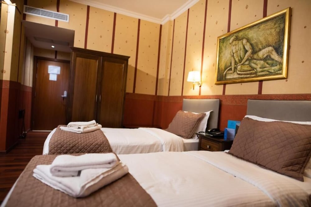 Anastazia Luxury Suites & Rooms 23