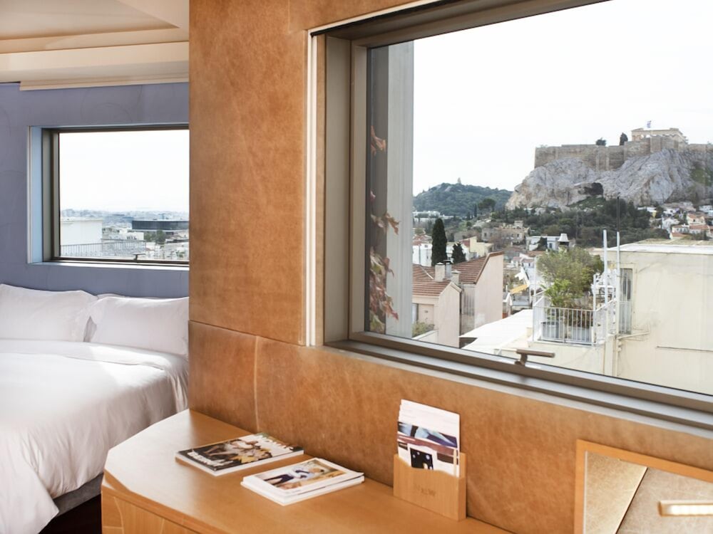 New Hotel 18