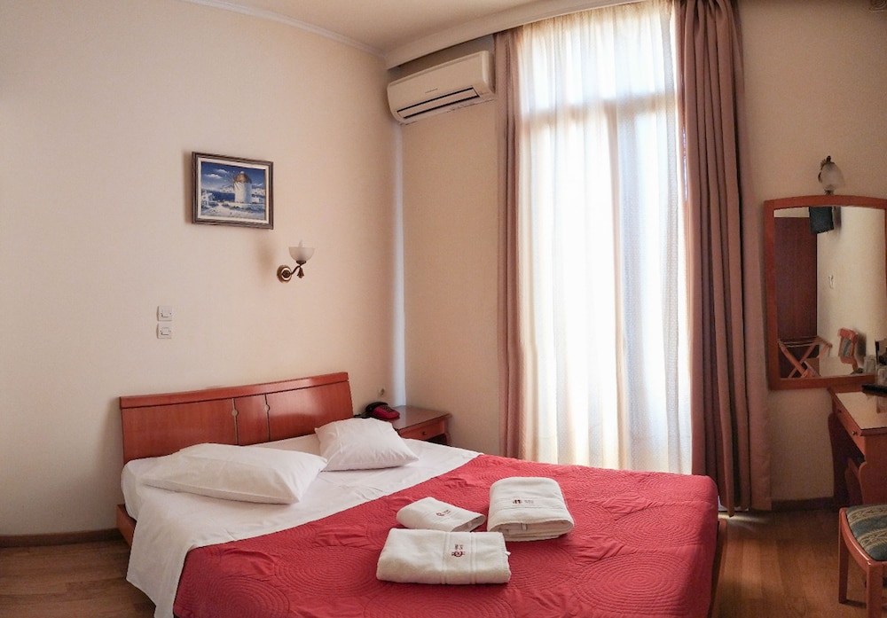 Cecil Hotel 18