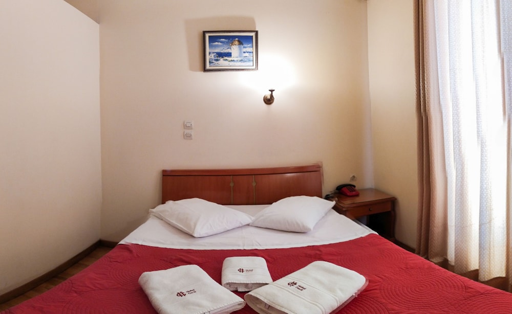 Cecil Hotel 21