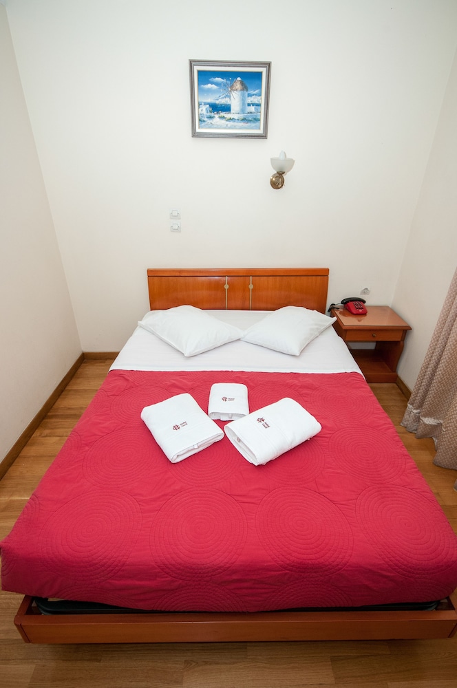 Cecil Hotel 15