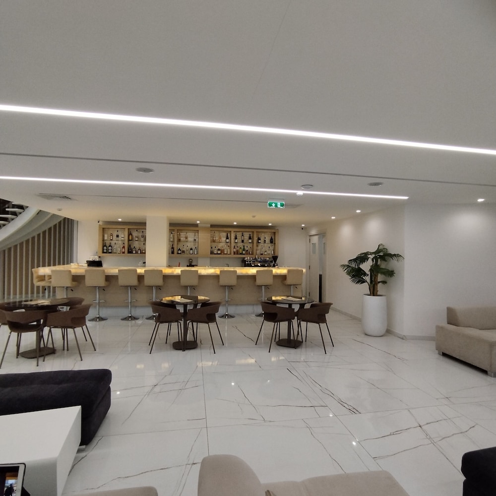 International Atene Hotel 8