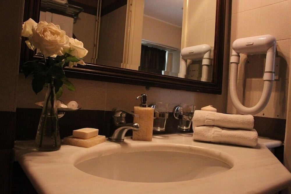 Achillion Hotel 21