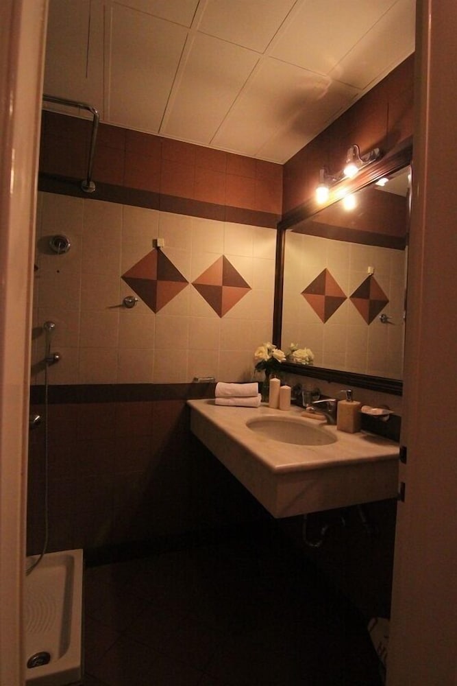 Achillion Hotel 19