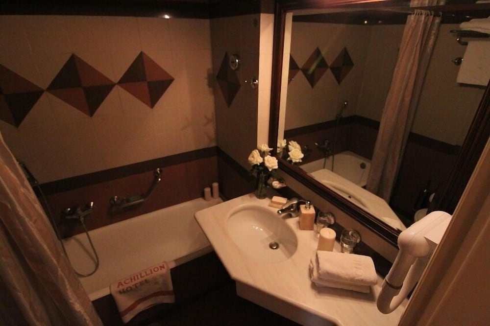 Achillion Hotel 17