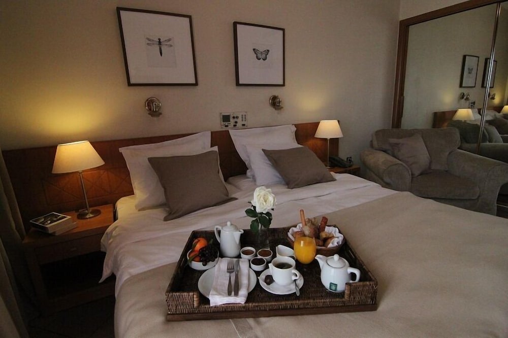 Achillion Hotel 11